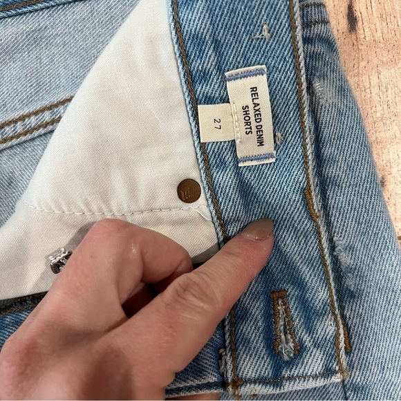 NWT Madewell Relaxed Denim Shorts in Cedarcroft Wash - Picture 12 of 13